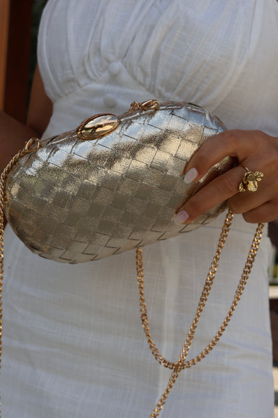 Clutch Victória