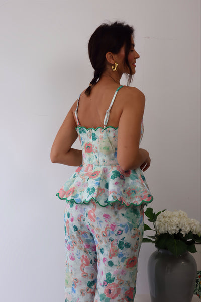 Conjunto Carlotta