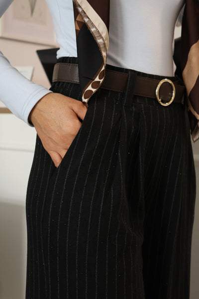 Pantalona preta Elenna