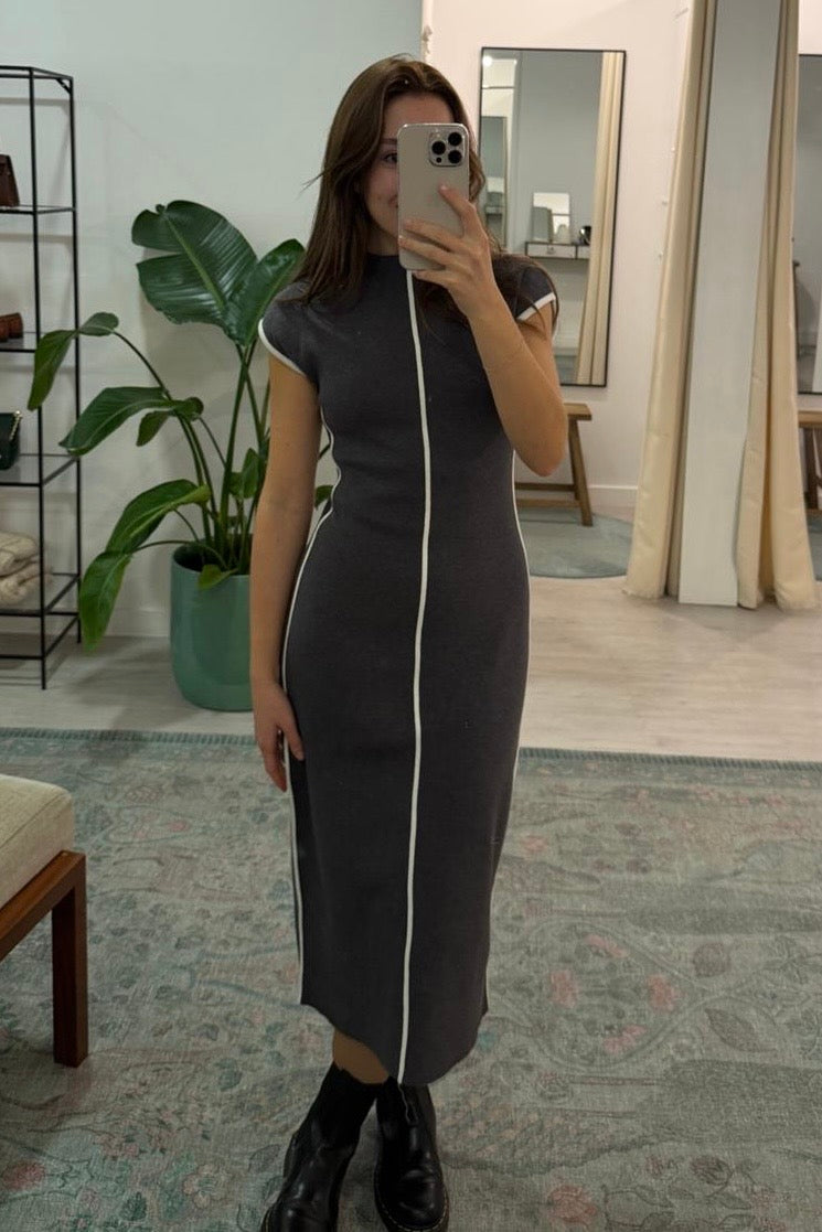 Vestido cinza Lauren
