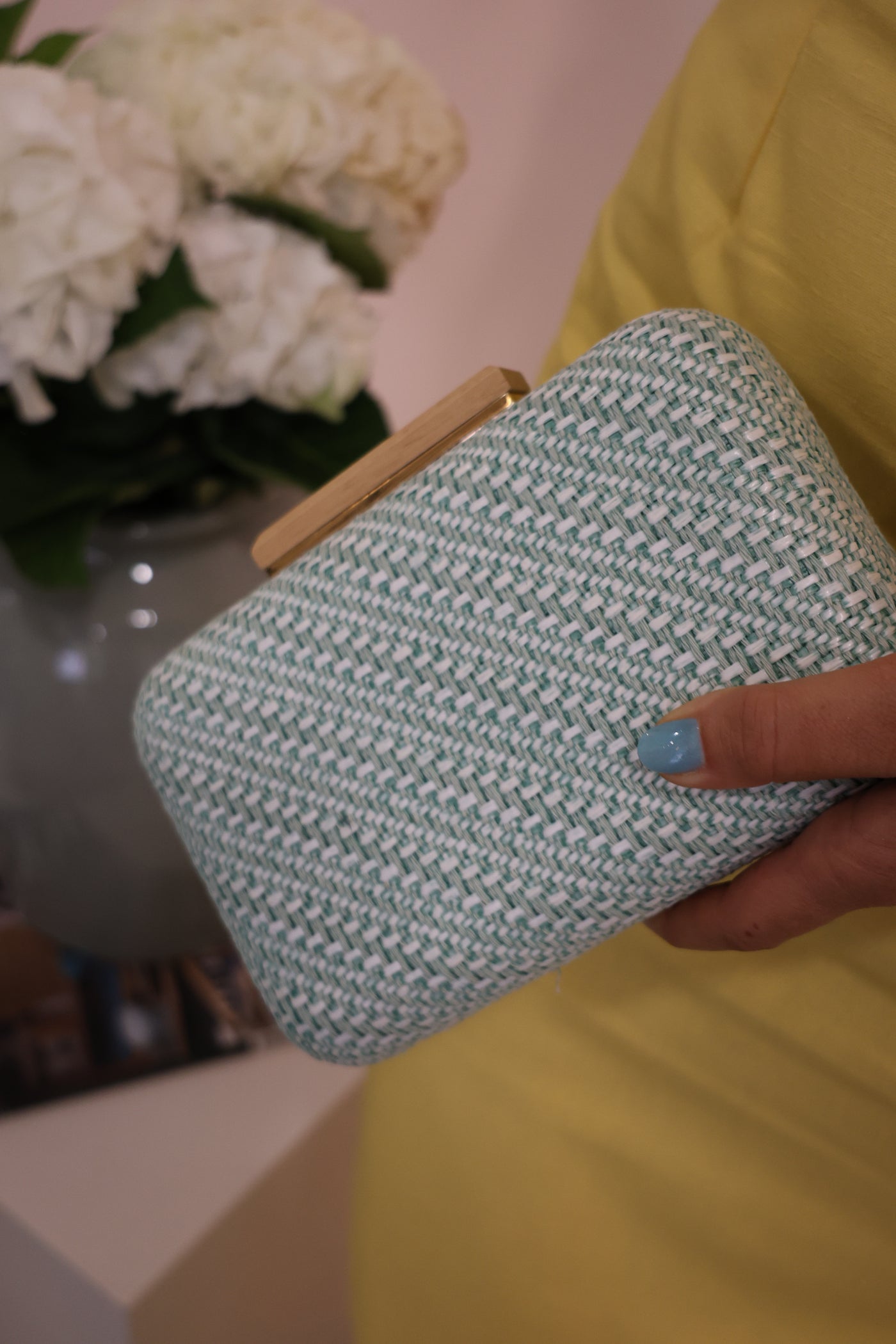Clutch Dália