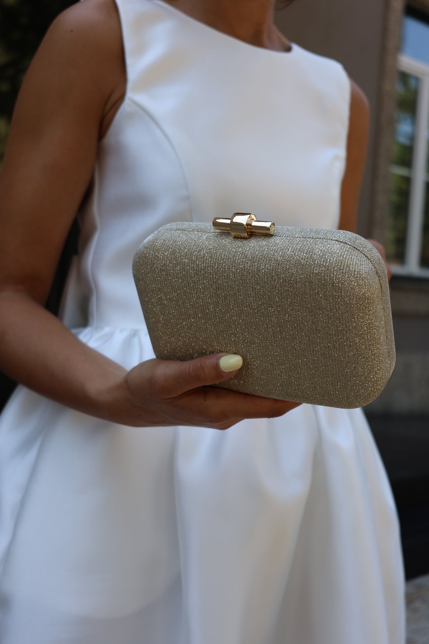 Clutch dourada Grace